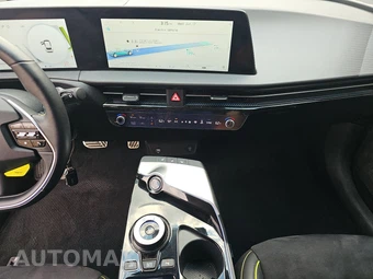 2023 Kia EV6 GT – miniatura 11