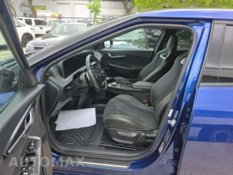 2023 Kia EV6 GT – miniatura 6