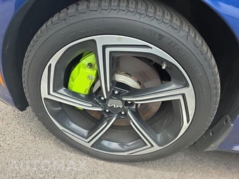 2023 Kia EV6 GT – miniatura 17