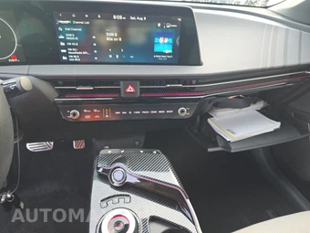2023 Kia EV6 GT-Line - miniatura 11