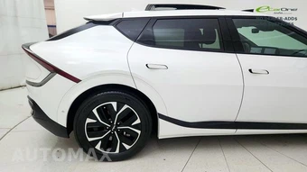 2023 Kia EV6 GT-Line – miniatura 27