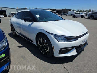 2023 Kia EV6 GT-Line – miniatura 3