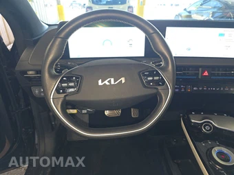 2023 Kia EV6 GT-Line - miniatura 10