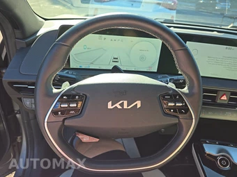 2023 Kia EV6 GT-Line - miniatura 10