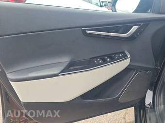 2023 Kia EV6 GT-Line – miniatura 9