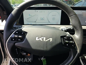 2023 Kia EV6 GT-Line - miniatura 10