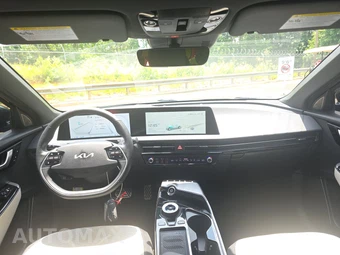 2023 Kia EV6 GT-Line - miniatura 11