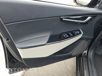 2023 Kia EV6 GT-Line - miniatura 9
