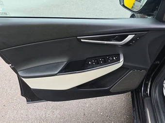 2023 Kia EV6 GT-Line - miniatura 9