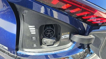 2023 Kia EV6 GT-Line - miniatura 18