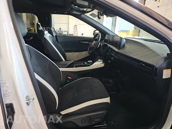 2023 Kia EV6 GT-Line - miniatura 8