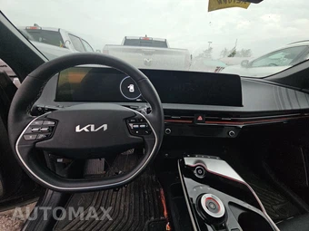 2023 Kia EV6 GT-Line - miniatura 11