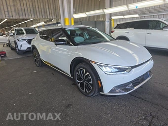 2023 Kia EV6 Wind - miniatura 3