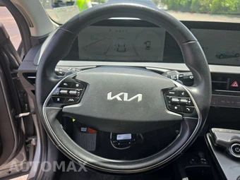 2023 Kia EV6 Wind – miniatura 10