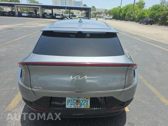 2023 Kia EV6 Wind – miniatura 5