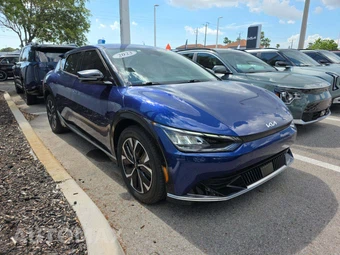 2023 Kia EV6 Wind – miniatura 4