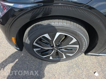 2023 Kia EV6 Wind – miniatura 17