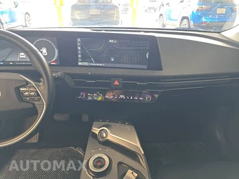 2023 Kia EV6 Wind - miniatura 11