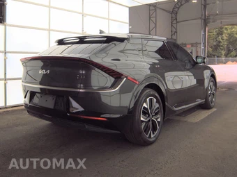 2023 Kia EV6 Wind – miniatura 4