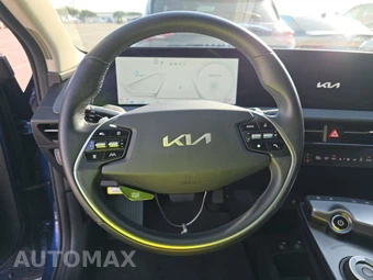 2023 Kia EV6 Wind - miniatura 10