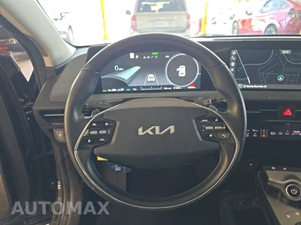 2023 Kia EV6 Wind – miniatura 10