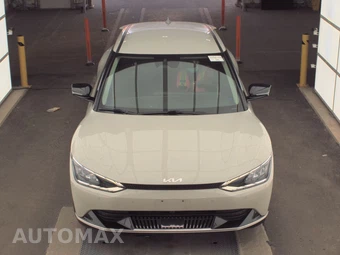 2023 Kia EV6 Wind – miniatura 2