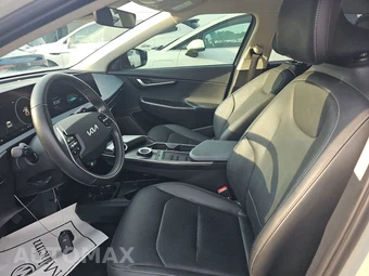 2023 Kia EV6 Wind – miniatura 7