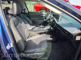 2023 Kia EV6 Wind – miniatura 8