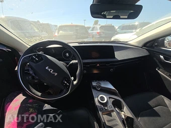 2023 Kia EV6 Wind – miniatura 11