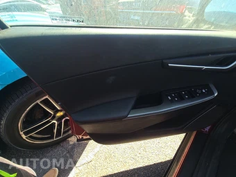 2023 Kia EV6 Wind – miniatura 9
