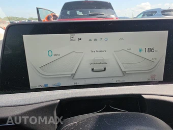 2023 Kia EV6 Wind – miniatura 12