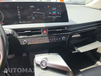 2023 Kia EV6 Wind – miniatura 11