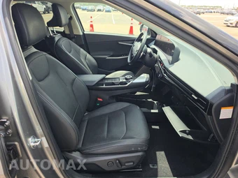 2023 Kia EV6 Wind – miniatura 8