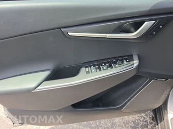 2023 Kia EV6 Wind – miniatura 9
