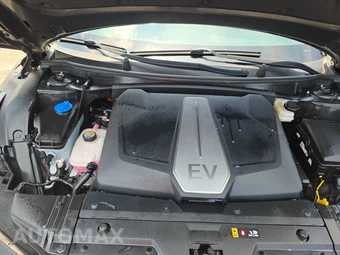 2023 Kia EV6 Wind – miniatura 15
