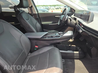 2023 Kia EV6 Wind – miniatura 8