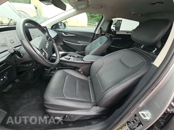 2023 Kia EV6 Wind – miniatura 7