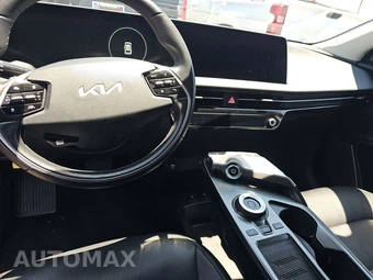 2023 Kia EV6 Wind – miniatura 11