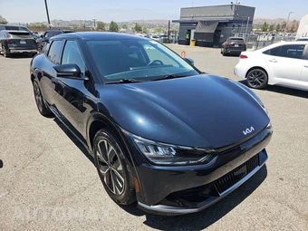 2023 Kia EV6 Wind – miniatura 3