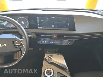 2023 Kia EV6 Wind - miniatura 11