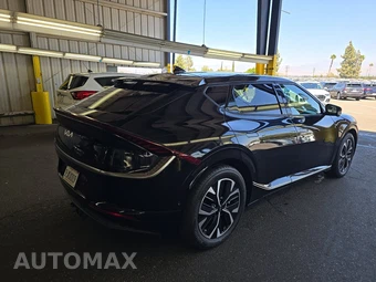 2023 Kia EV6 Wind - miniatura 4