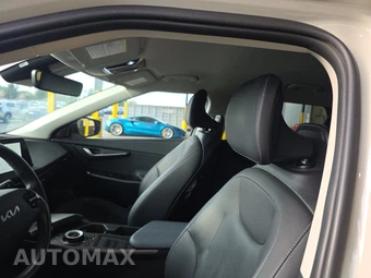 2023 Kia EV6 Wind - miniatura 19