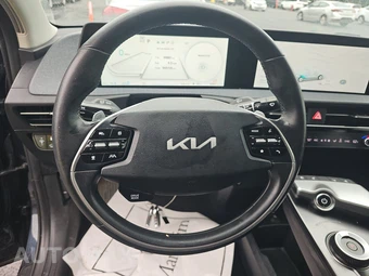 2023 Kia EV6 Wind – miniatura 10