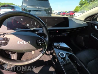 2023 Kia EV6 Wind – miniatura 11
