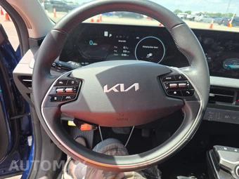 2023 Kia EV6 Wind – miniatura 10