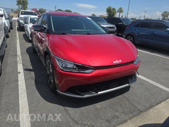2023 Kia EV6 Wind - miniatura 3