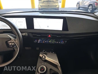2023 Kia EV6 Wind - miniatura 11