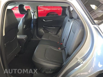 2023 Kia EV6 Wind - miniatura 13