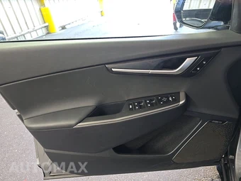 2023 Kia EV6 Wind - miniatura 9