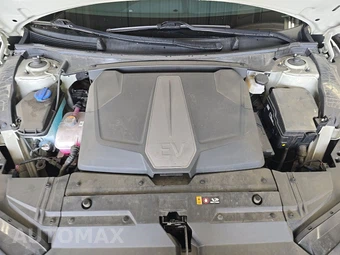 2023 Kia EV6 Wind – miniatura 15